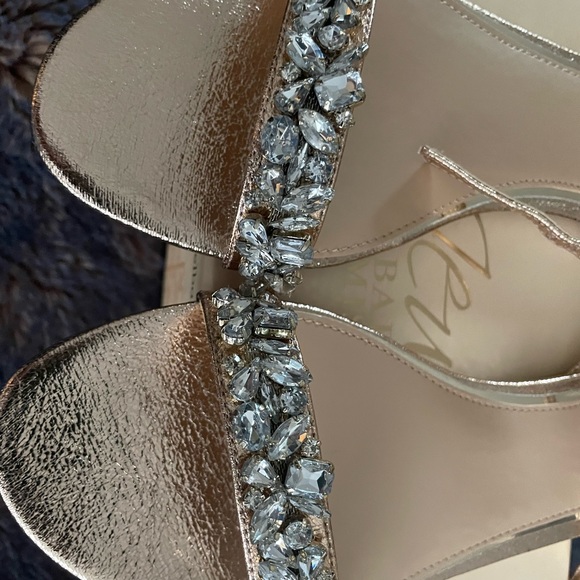 Jewel badgley Mischka Rose gold sandals - Picture 2 of 2